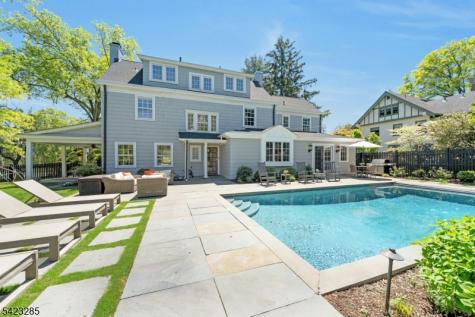 212 Midland Avenue Montclair NJ 07042