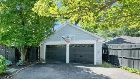 212 Midland Avenue Montclair NJ 07042