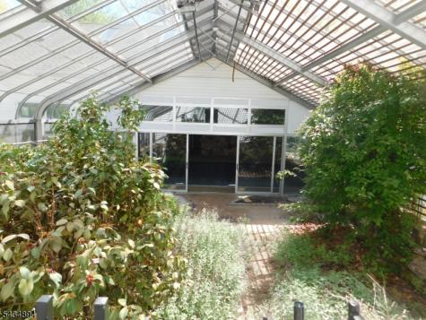 4 Spring Hill Road Franklin NJ 08801