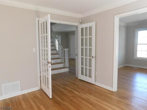 4 Spring Hill Road Franklin NJ 08801