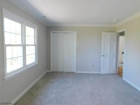 4 Spring Hill Road Franklin NJ 08801