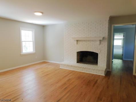 4 Spring Hill Road Franklin NJ 08801