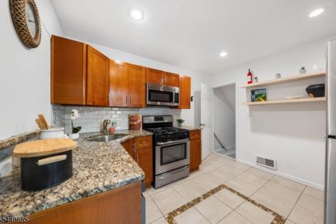 896 Maurice Avenue Rahway NJ 07065