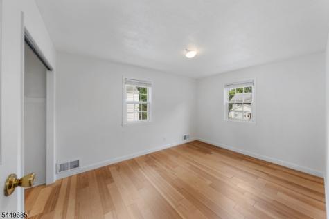 896 Maurice Avenue Rahway NJ 07065