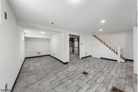896 Maurice Avenue Rahway NJ 07065