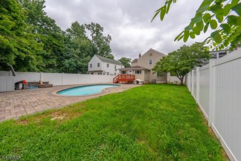 896 Maurice Avenue Rahway NJ 07065