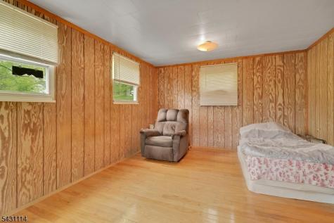 8 Cornell Way Hopatcong NJ 07843