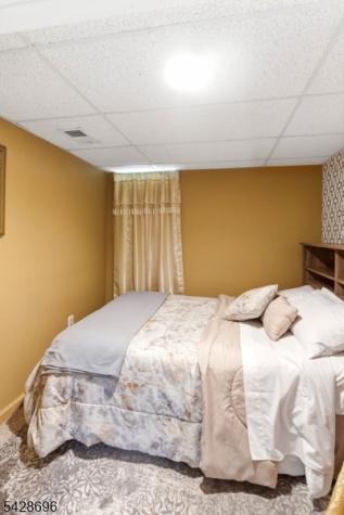 181 Glenwood Avenue Burlington NJ 08016