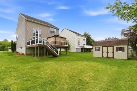 181 Glenwood Avenue Burlington NJ 08016