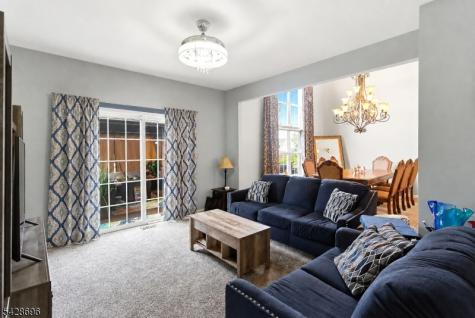 181 Glenwood Avenue Burlington NJ 08016