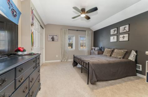 111 Lommason Glen Road White NJ 07823