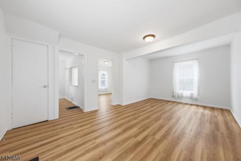 46 Warrenville Road Middlesex NJ 08846