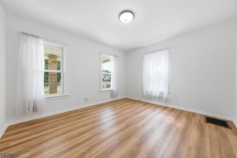 46 Warrenville Road Middlesex NJ 08846