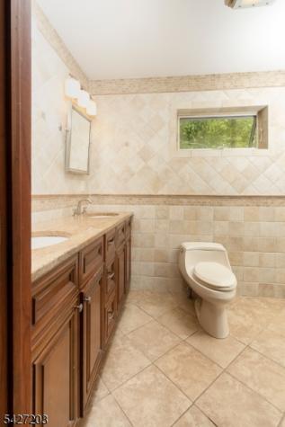 19 Highview Terrace Cedar Grove NJ 07009