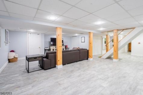 19 Highview Terrace Cedar Grove NJ 07009