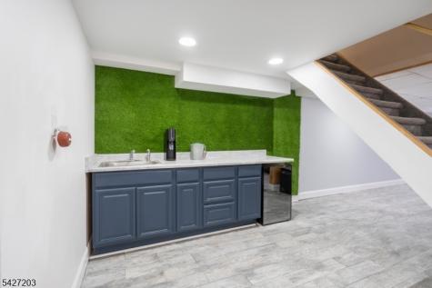 19 Highview Terrace Cedar Grove NJ 07009