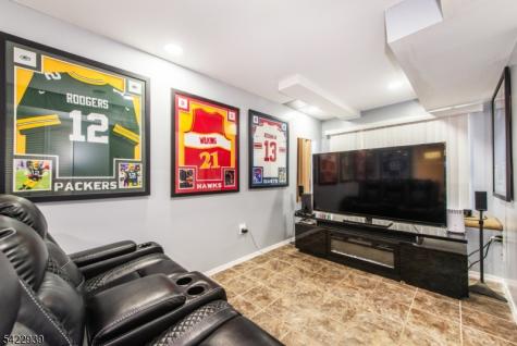 67 Cliff Street Paterson NJ 07522