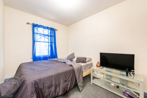 67 Cliff Street Paterson NJ 07522