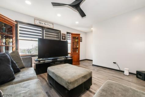 67 Cliff Street Paterson NJ 07522