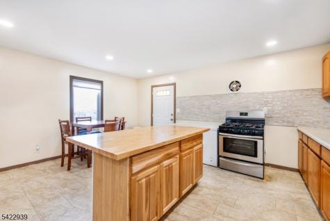 67 Cliff Street Paterson NJ 07522