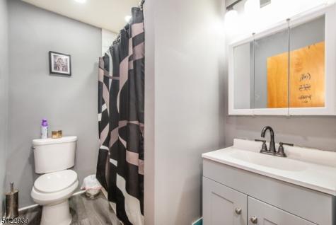 67 Cliff Street Paterson NJ 07522