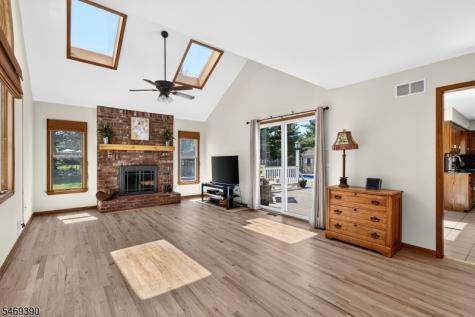 15 Hoffman Place Montgomery NJ 08502