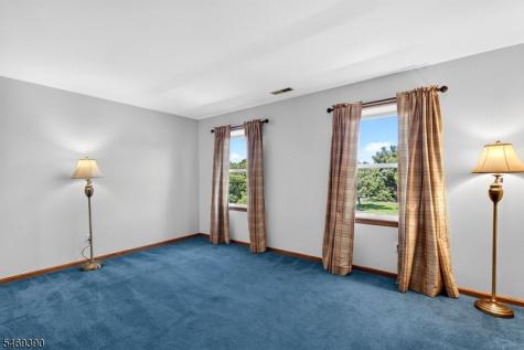 15 Hoffman Place Montgomery NJ 08502