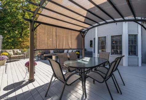 73 Old Mountain Road Clinton NJ 08833