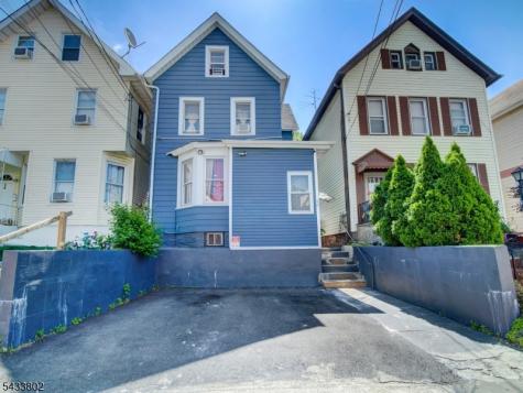 40 Bruen Avenue Irvington NJ 07111