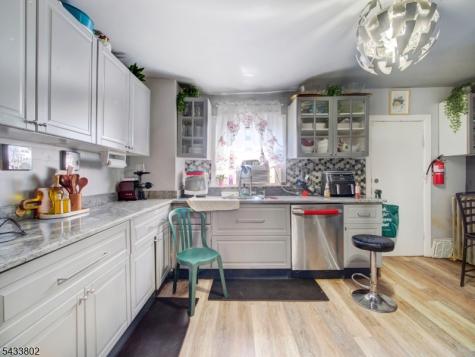 40 Bruen Avenue Irvington NJ 07111
