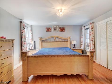 40 Bruen Avenue Irvington NJ 07111