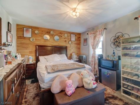 40 Bruen Avenue Irvington NJ 07111