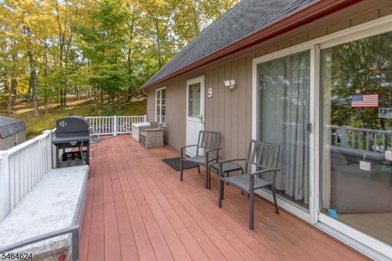 9 White Pine Trail Wantage NJ 07461