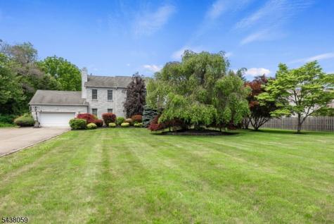 127 Smithtown Road Mount Olive NJ 07840