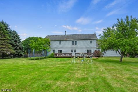 127 Smithtown Road Mount Olive NJ 07840