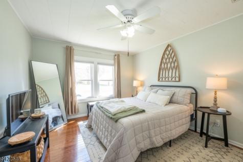 19 Bond Place West Caldwell NJ 07006