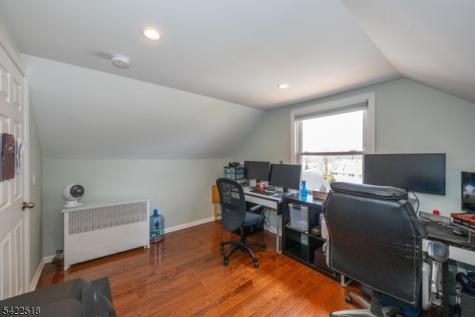 19 Bond Place West Caldwell NJ 07006