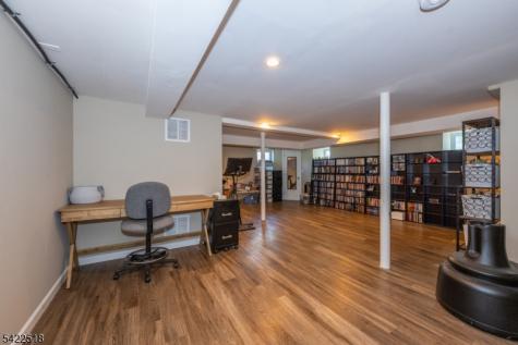 19 Bond Place West Caldwell NJ 07006