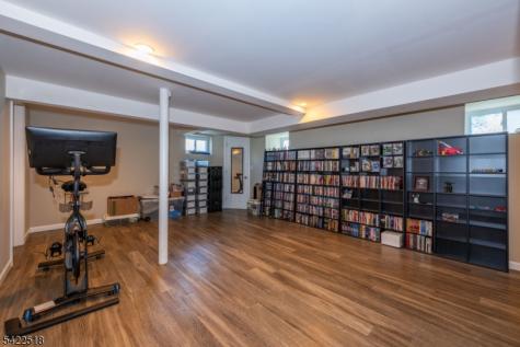 19 Bond Place West Caldwell NJ 07006