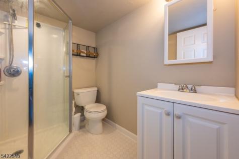 19 Bond Place West Caldwell NJ 07006