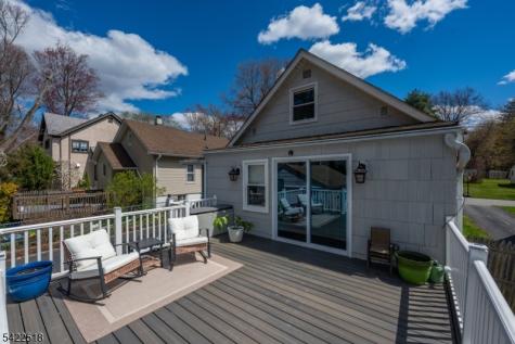 19 Bond Place West Caldwell NJ 07006