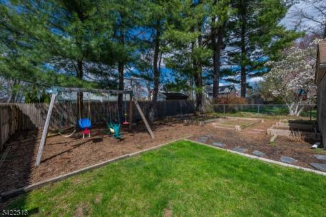19 Bond Place West Caldwell NJ 07006