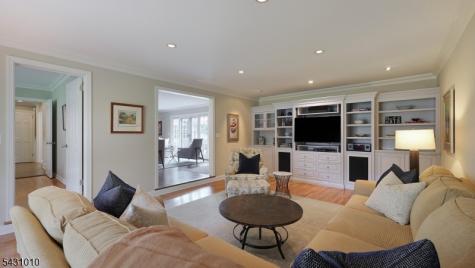 1091 Minisink Way Westfield NJ 07090