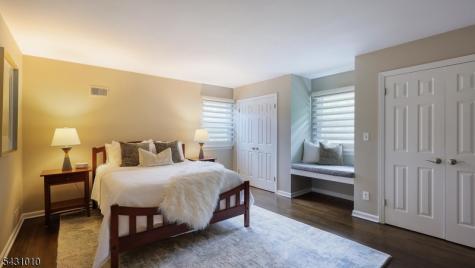1091 Minisink Way Westfield NJ 07090