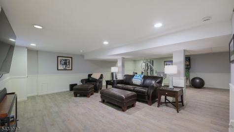 1091 Minisink Way Westfield NJ 07090