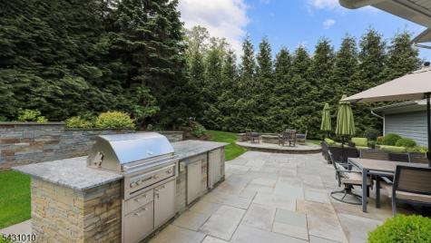 1091 Minisink Way Westfield NJ 07090