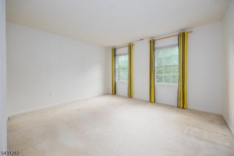 8 Overlook Drive Riverdale NJ 07457