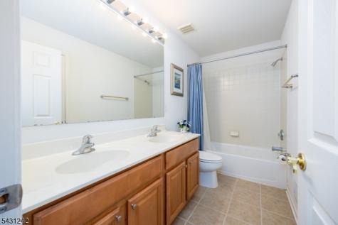8 Overlook Drive Riverdale NJ 07457