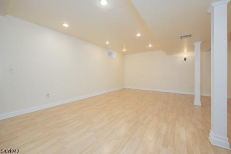 8 Overlook Drive Riverdale NJ 07457
