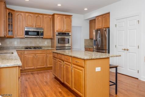 8 Overlook Drive Riverdale NJ 07457
